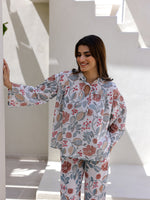 Women Flower Printed Full Sleeves Night Suit - SanskrutiHomes