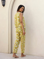 Floral Printed V-Neck Cotton Co-ord Set - SanskrutiHomes