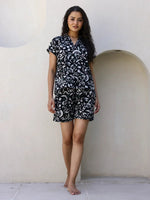 Black & White Cotton Shorts Night Wear Set - SanskrutiHomes