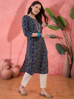 Blue Round Neck Printed Cotton Kurta - SanskrutiHomes