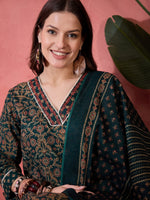 Green Floral Printed Kurta Set for Women - SanskrutiHomes