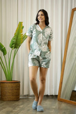Women Green & White Pure Cotton Leaf Printed Night Suit Shorts Set - SanskrutiHomes