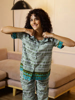 Women Geometric Printed Night suit - SanskrutiHomes