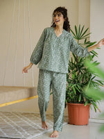 Flower Printed V-Neck Night Suit for Women - SanskrutiHomes