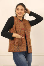 Printed women quilted jacket - SanskrutiHomes