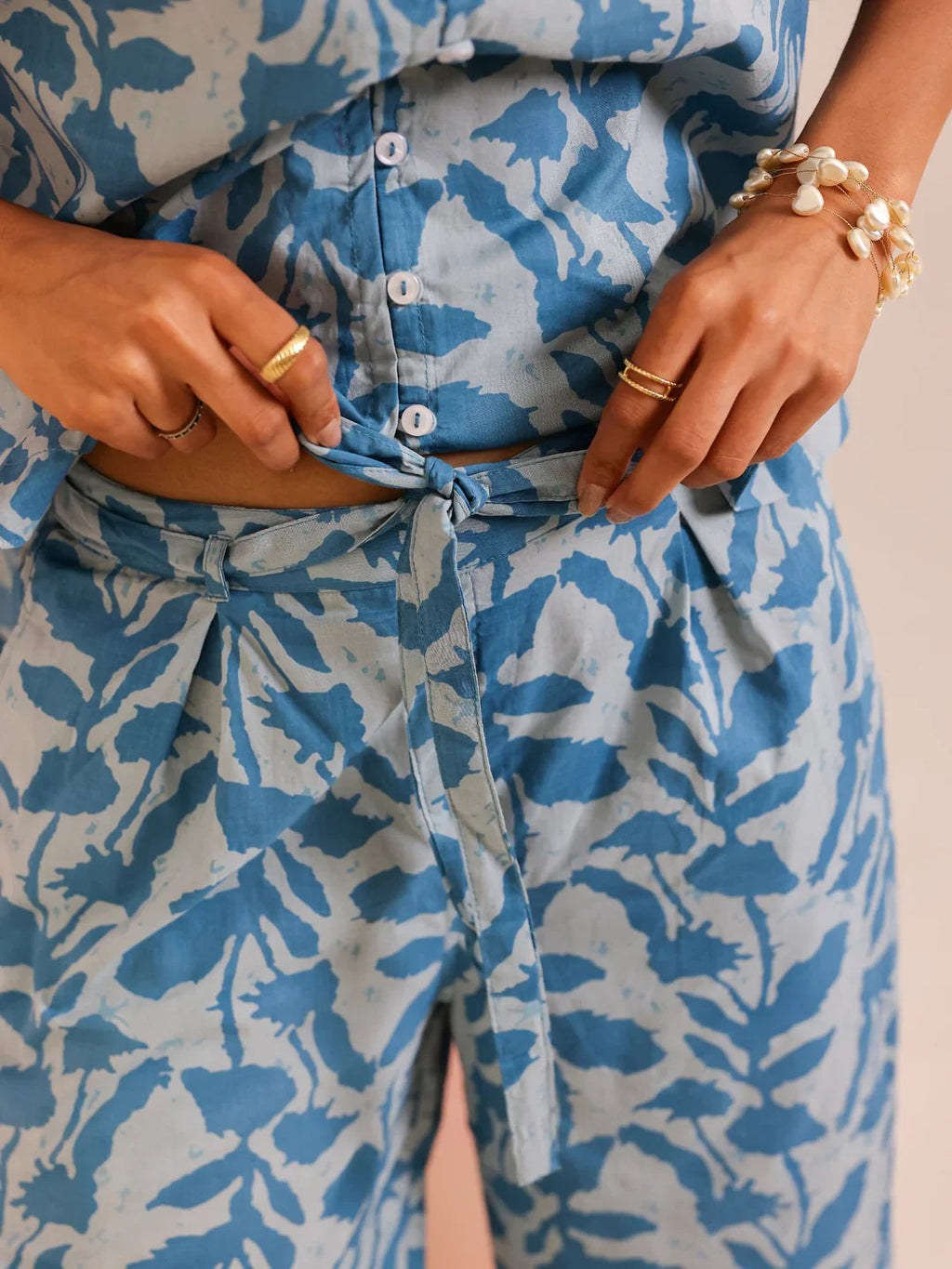 Teal Color Tropical Printed Pure Cotton Night Suit - SanskrutiHomes 