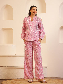 Pink Color Floral Printed Viscose Rayon Night Suit - SanskrutiHomes 