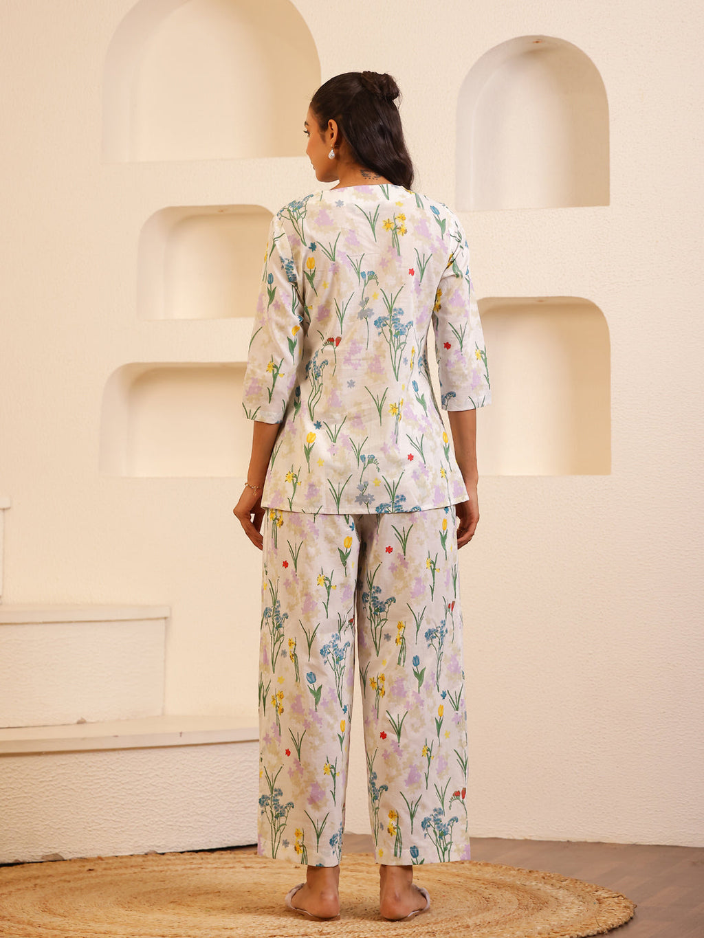 White Round Neck Pure Cotton Printed Co-ords Set for Women - SanskrutiHomes 