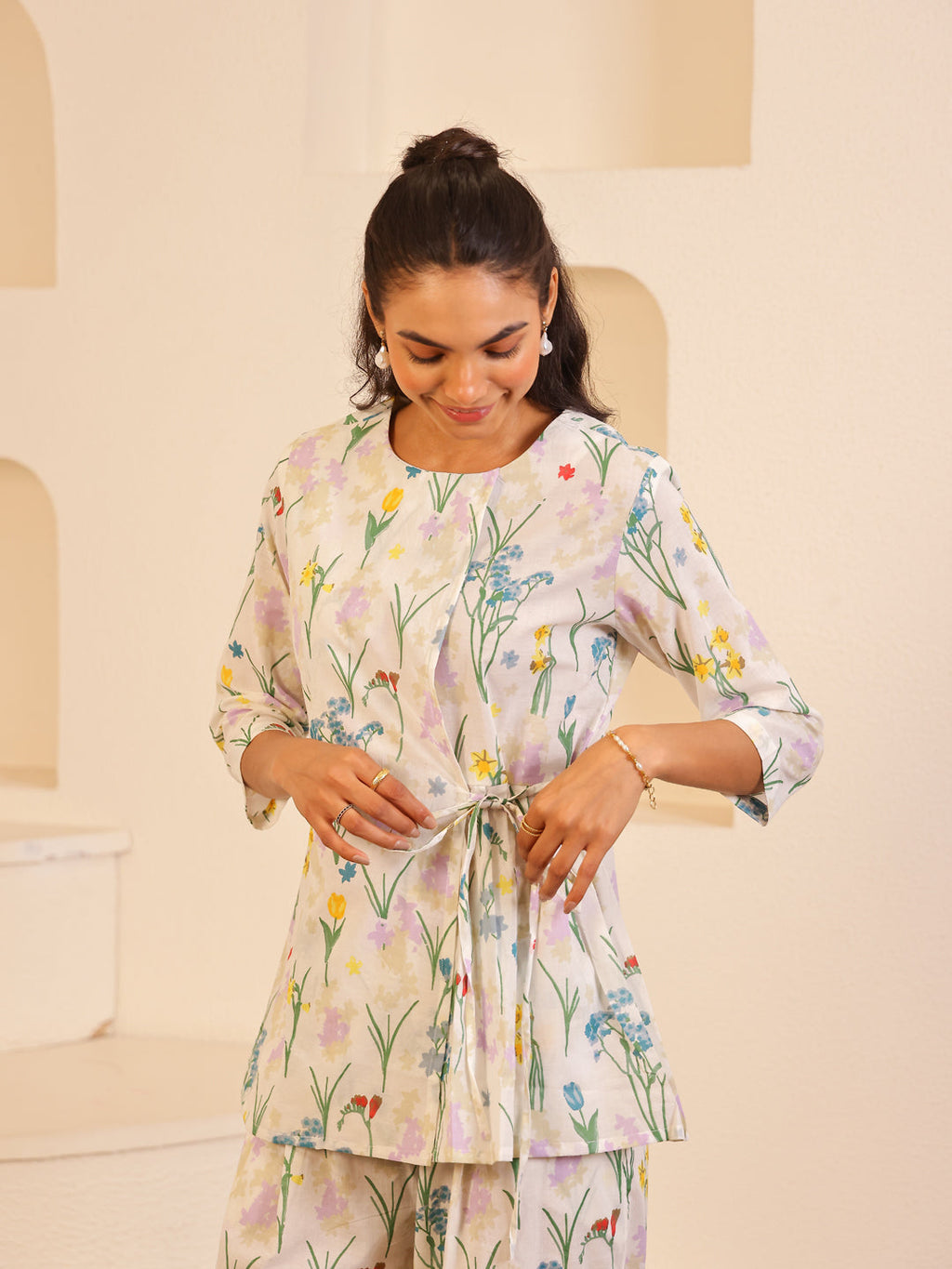 White Round Neck Pure Cotton Printed Co-ords Set for Women - SanskrutiHomes 