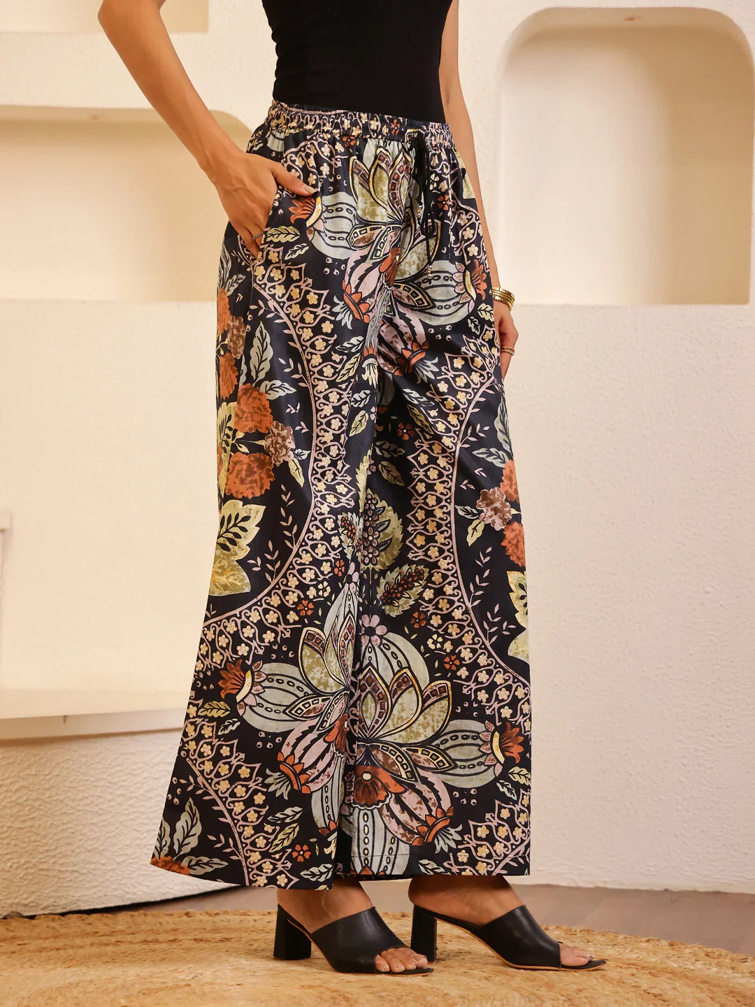 Black Color Cotton Printed pant for women - SanskrutiHomes 