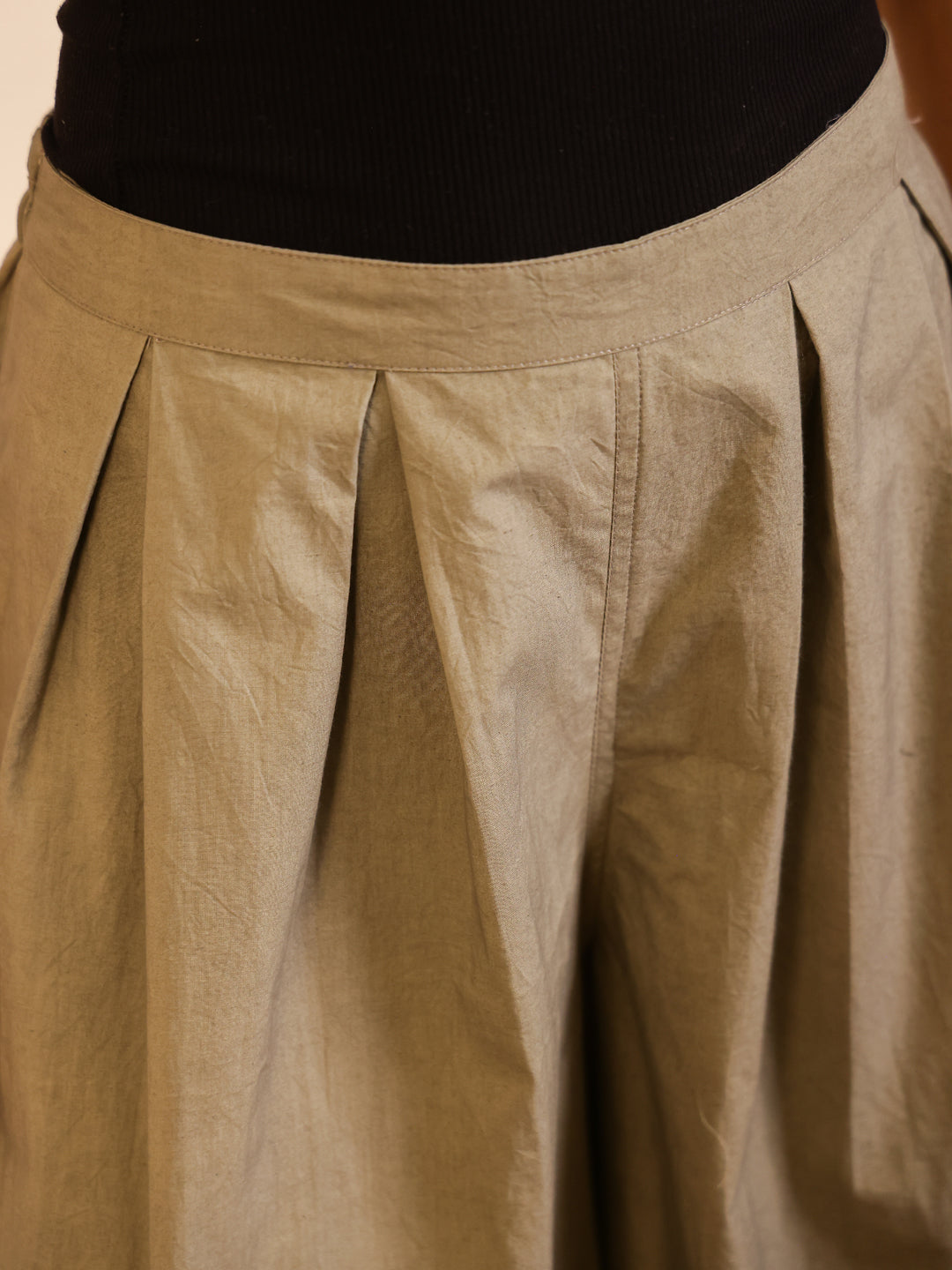 Grey Cotton Solid Lounge Pants for Women - SanskrutiHomes 