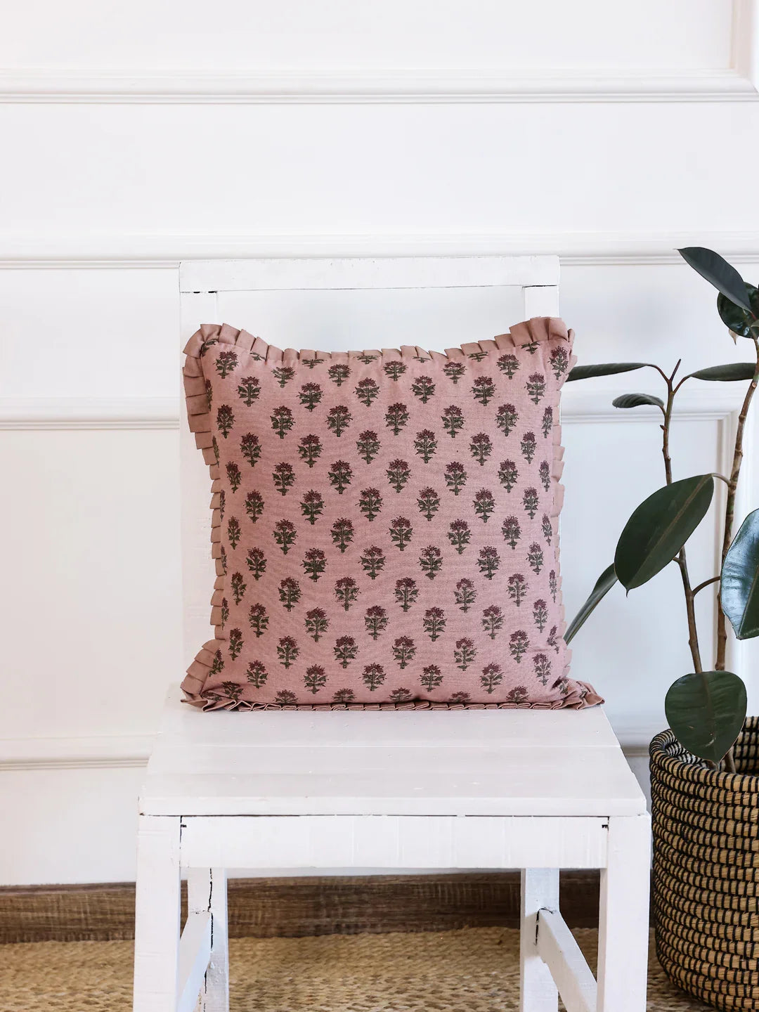 Pink Color Floral Printed Cushion Cover - SanskrutiHomes 