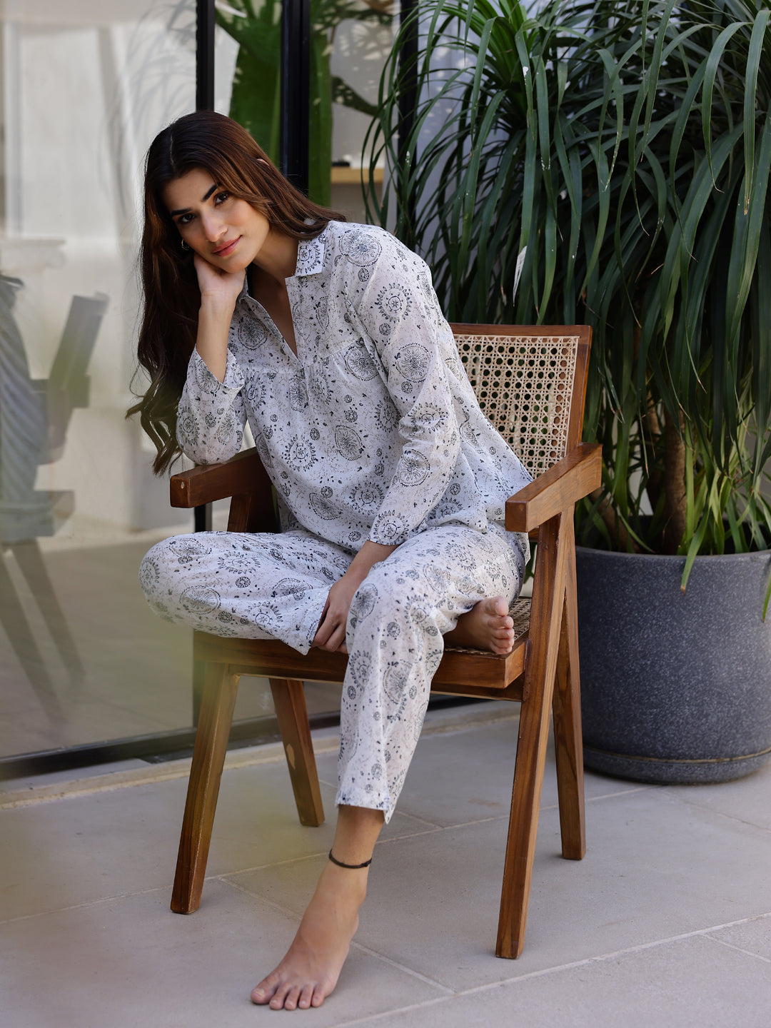 White & Grey Printed Loungewear Set - SanskrutiHomes 