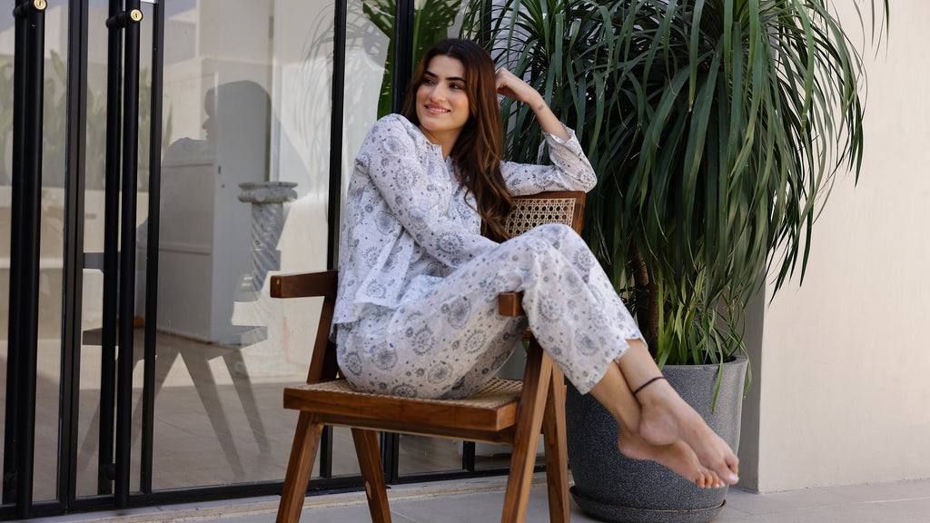 White & Grey Printed Loungewear Set - SanskrutiHomes 