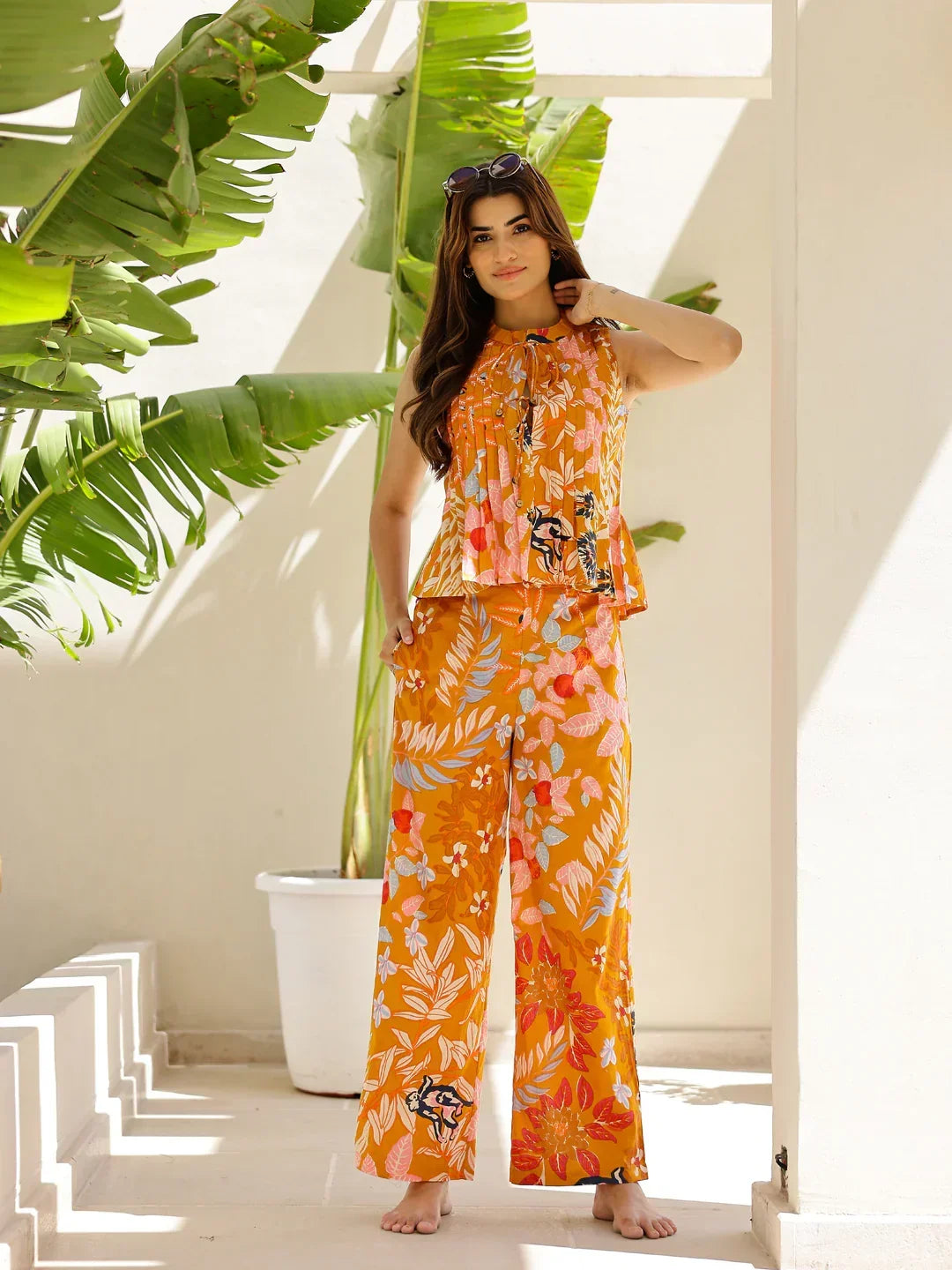 Printed sleeveless co-ord set - SanskrutiHomes 