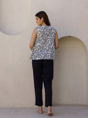 White Cotton Cut Sleeves Loungewear Set - SanskrutiHomes 