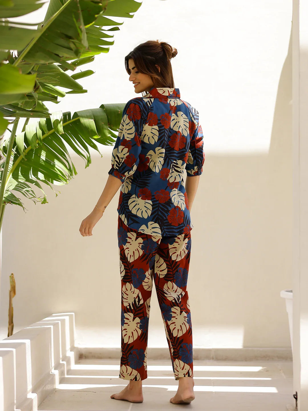Blue leaves Printed Loungewear Set - SanskrutiHomes 