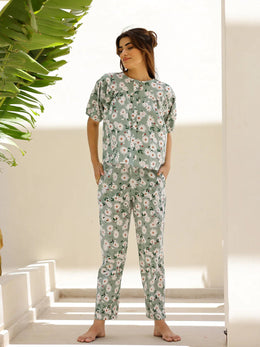 Green & White Flower Printed Loungewear Set - SanskrutiHomes 