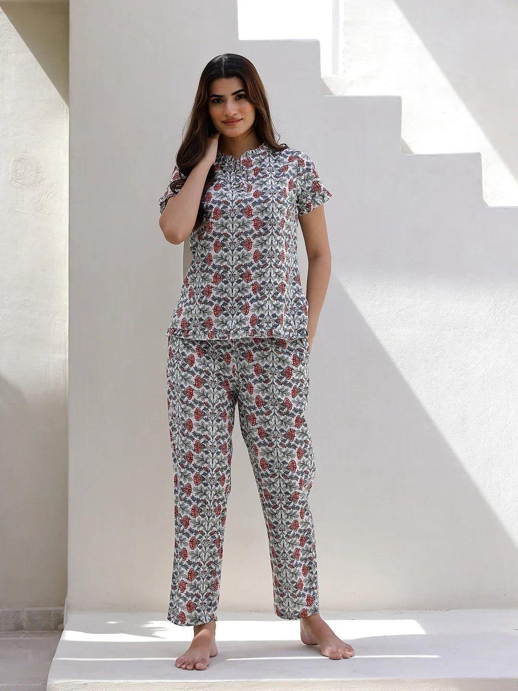 Floral Printed Pure Cotton Night Suit for Women - SanskrutiHomes 