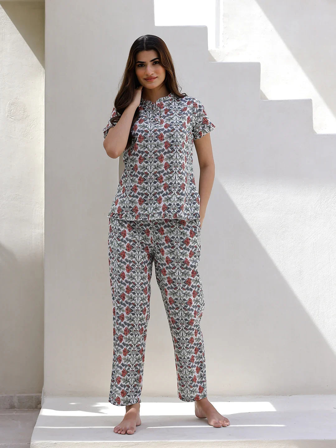 Floral Printed Pure Cotton Night Suit for Women - SanskrutiHomes 