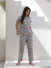 Floral Printed Pure Cotton Night Suit for Women - SanskrutiHomes 