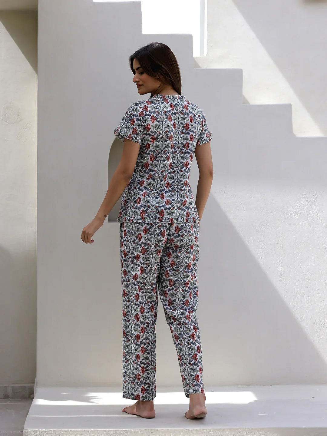 Floral Printed Pure Cotton Night Suit for Women - SanskrutiHomes 