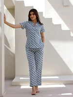 Ethnic Motifs Printed Pure Cotton Night suit - SanskrutiHomes 