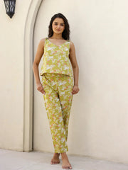 Floral Printed V-Neck Cotton Co-ord Set - SanskrutiHomes 
