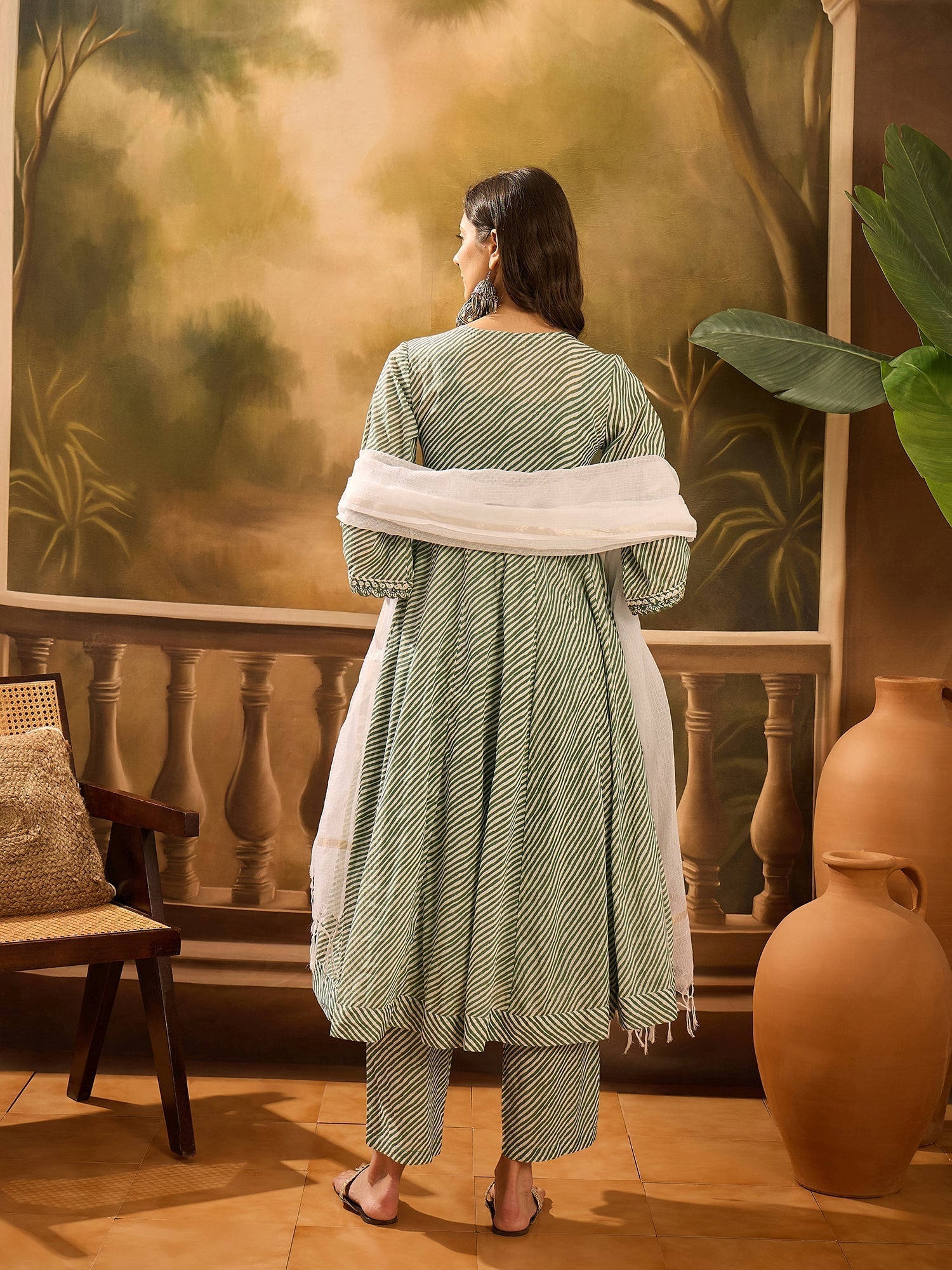 Green Pure Cotton V-Neck Kurta Set For Women - SanskrutiHomes 