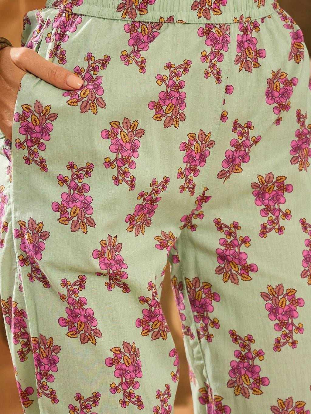 Green Pure Cotton V-Neck Kurta Set For Women - SanskrutiHomes 