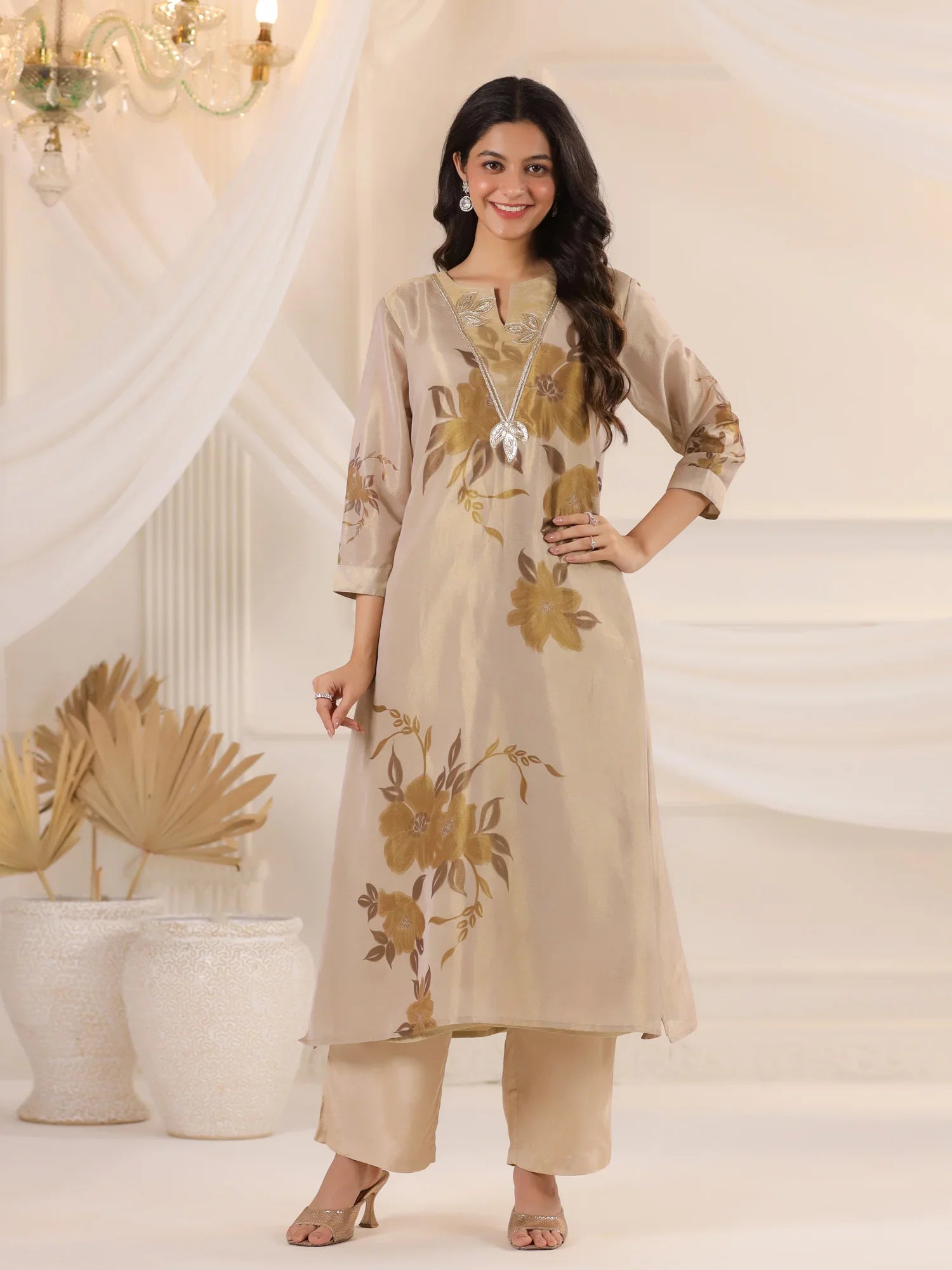 Cream V-Neck Floral Printed Tissue Kurta Set With Dupatta - SanskrutiHomes 