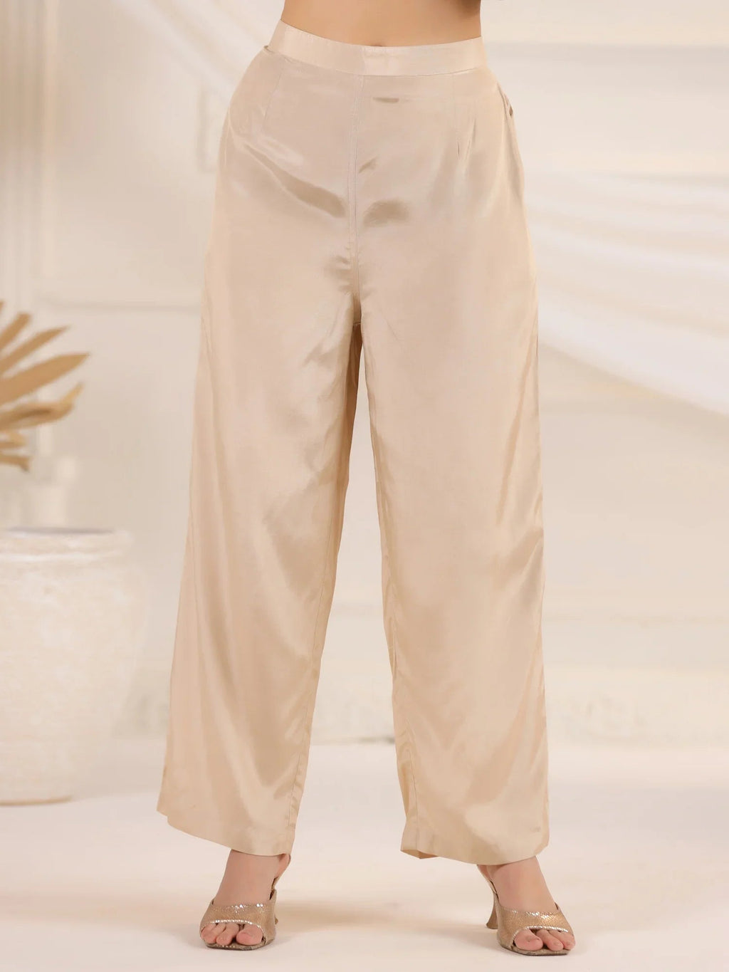 Cream V-Neck Floral Printed Tissue Kurta Set With Dupatta - SanskrutiHomes 