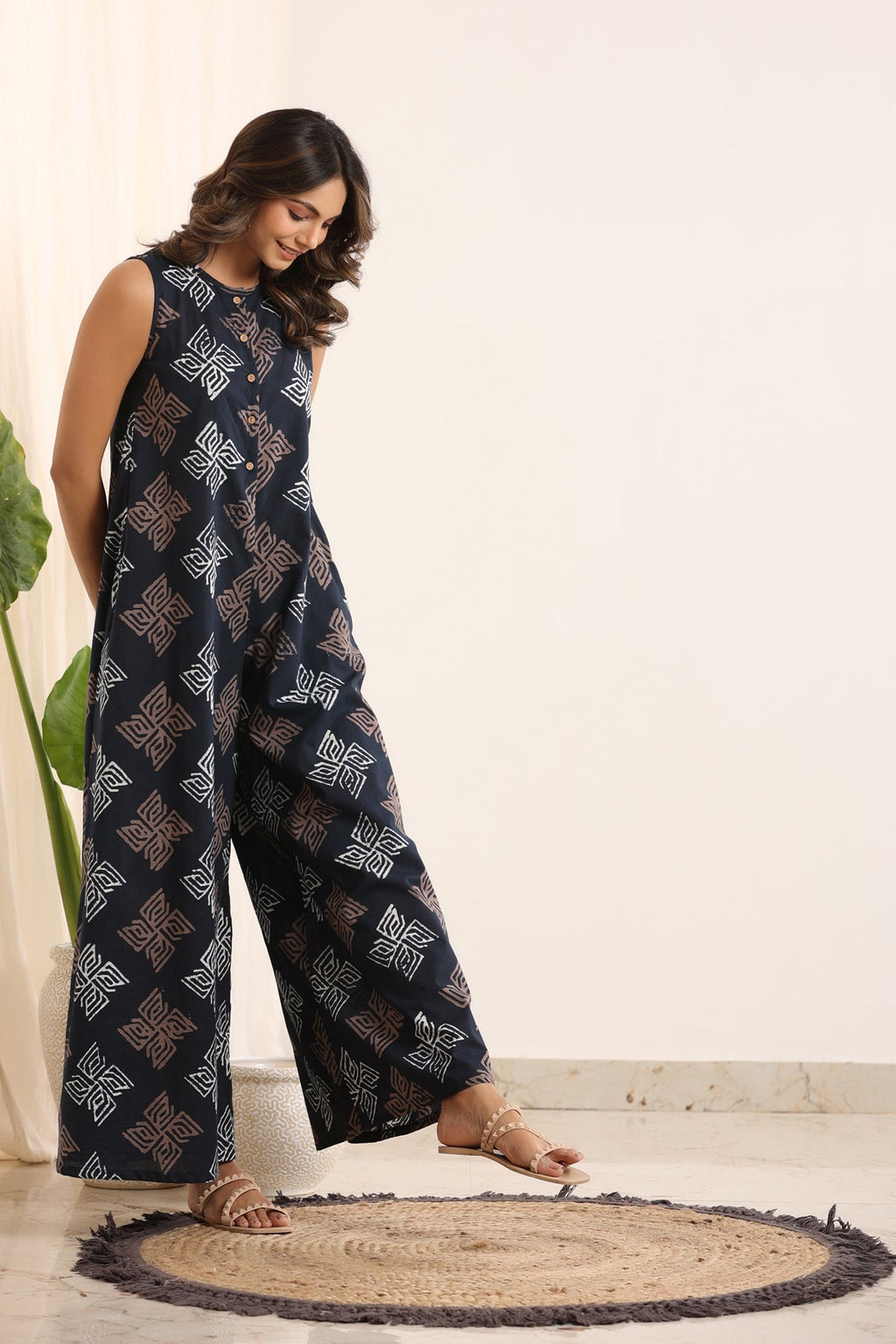 Indigo Sleeveless Printed Basic Jumpsuit