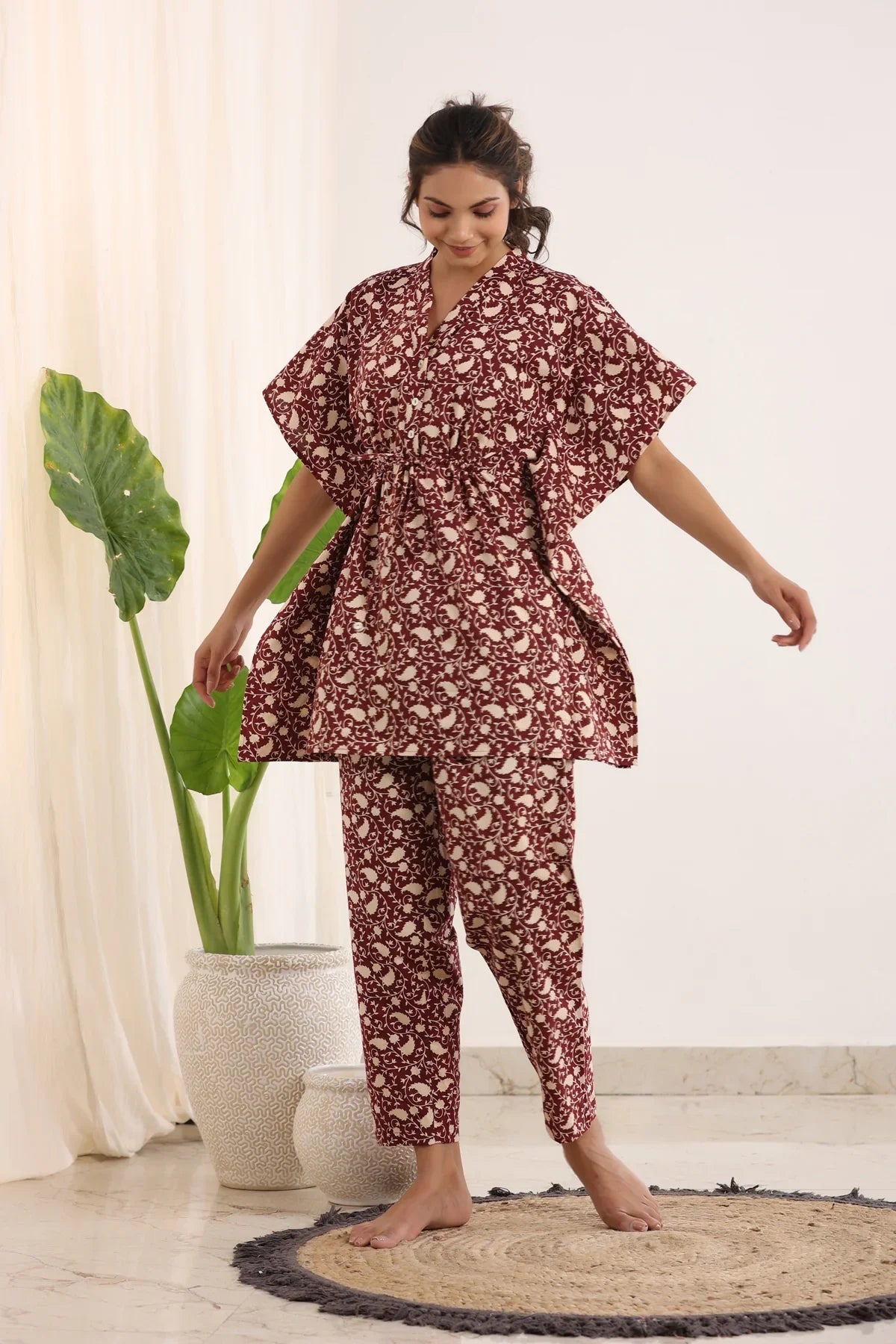 Red Cotton Printed Kaftan and Pajama Set - SanskrutiHomes 