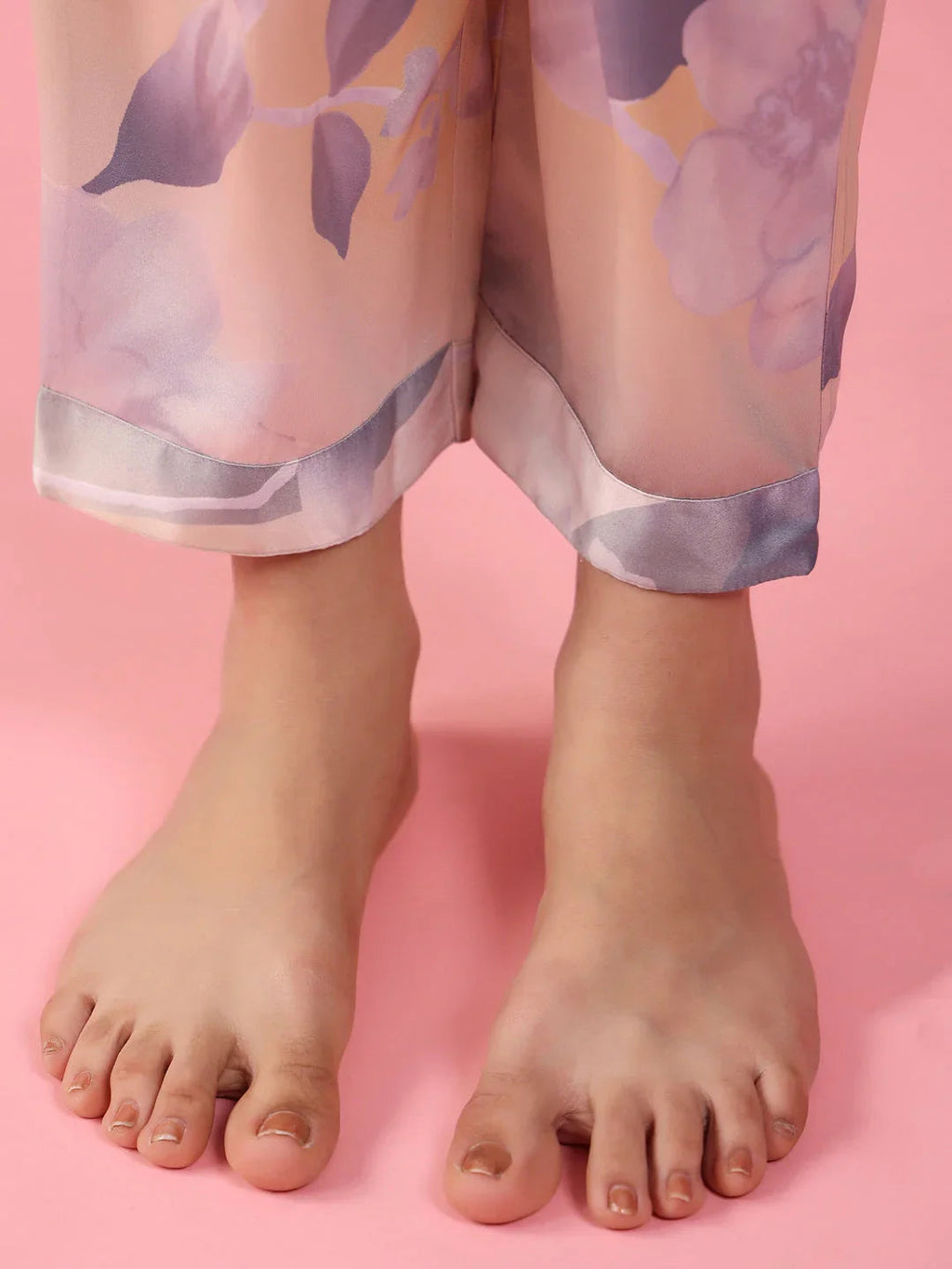 3Pcs Women Poly Satin Night Suit - SanskrutiHomes 