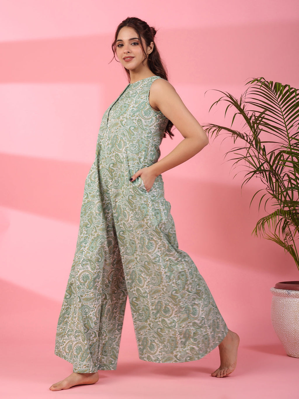 Printed sleeveless cotton Jumpsuit - SanskrutiHomes 