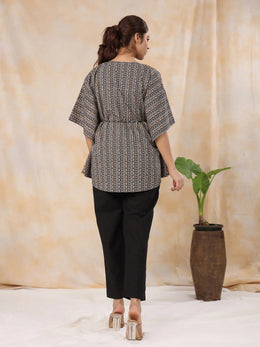 Cotton Printed Short Sleeves Night Suit - SanskrutiHomes 