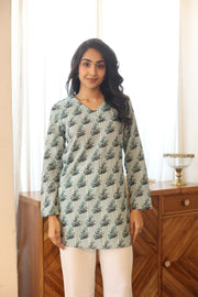 Green Floral Print Cotton V-Neck Top For Women