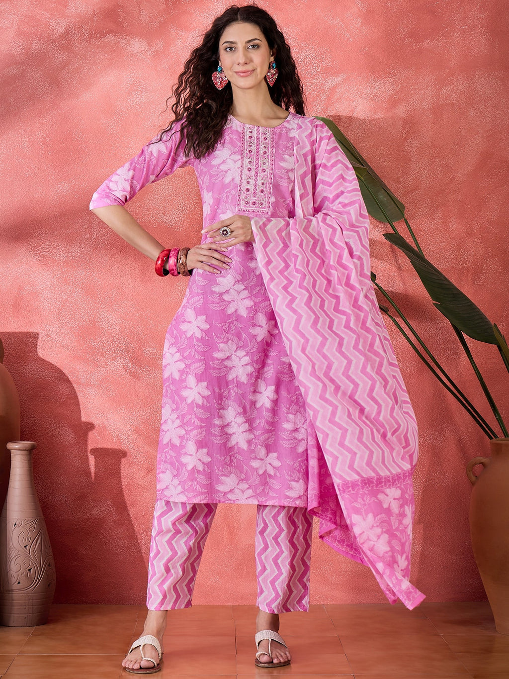 Pink Pure Cotton Round Neck Floral Kurta Set For Women