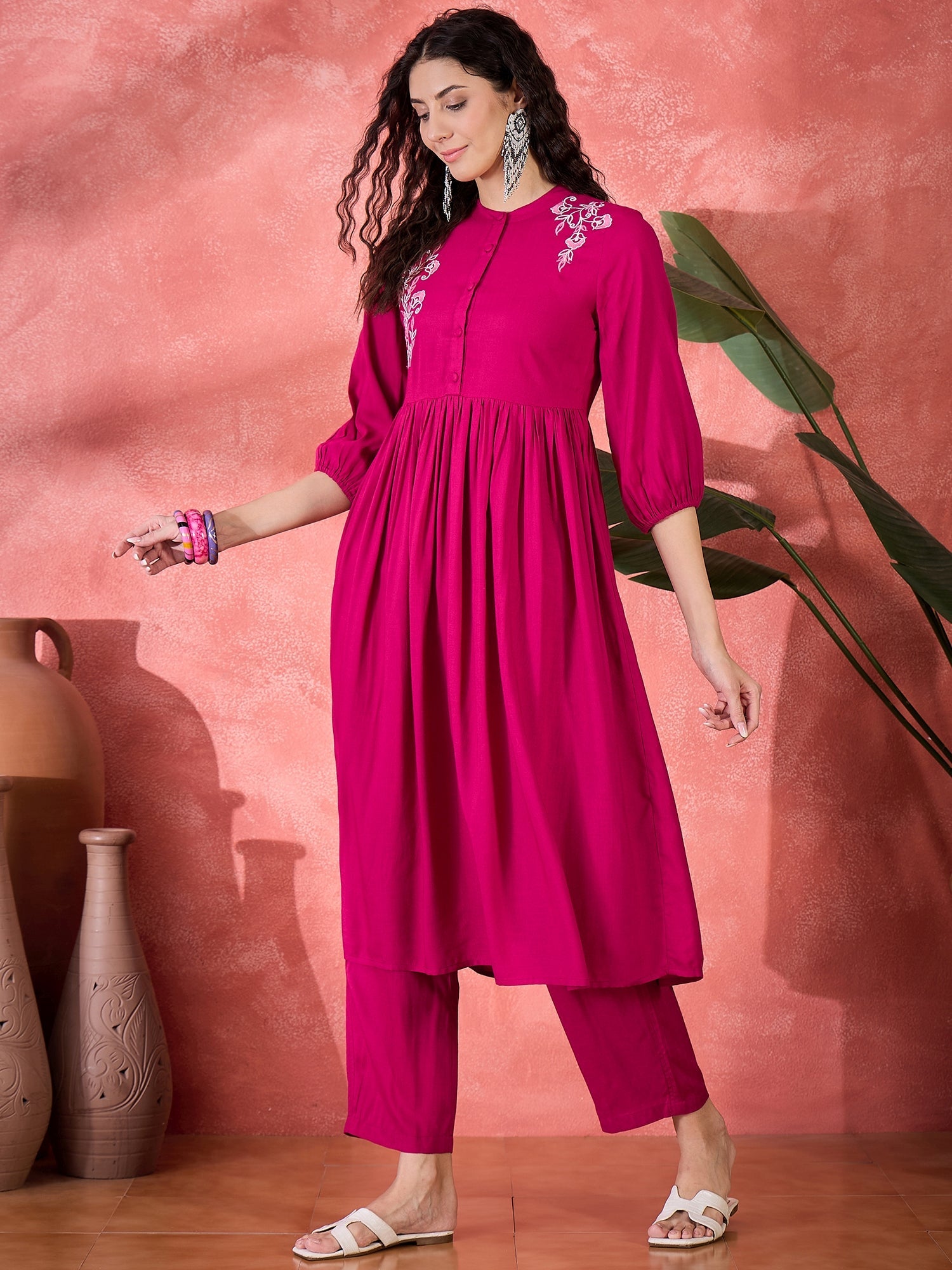 Pink Viscose Rayon Knee Length Round Neck Kurta Set For Women