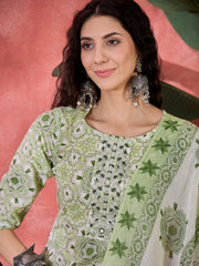 Green Pure Cotton Round Neck Floral Kurta Set For Women