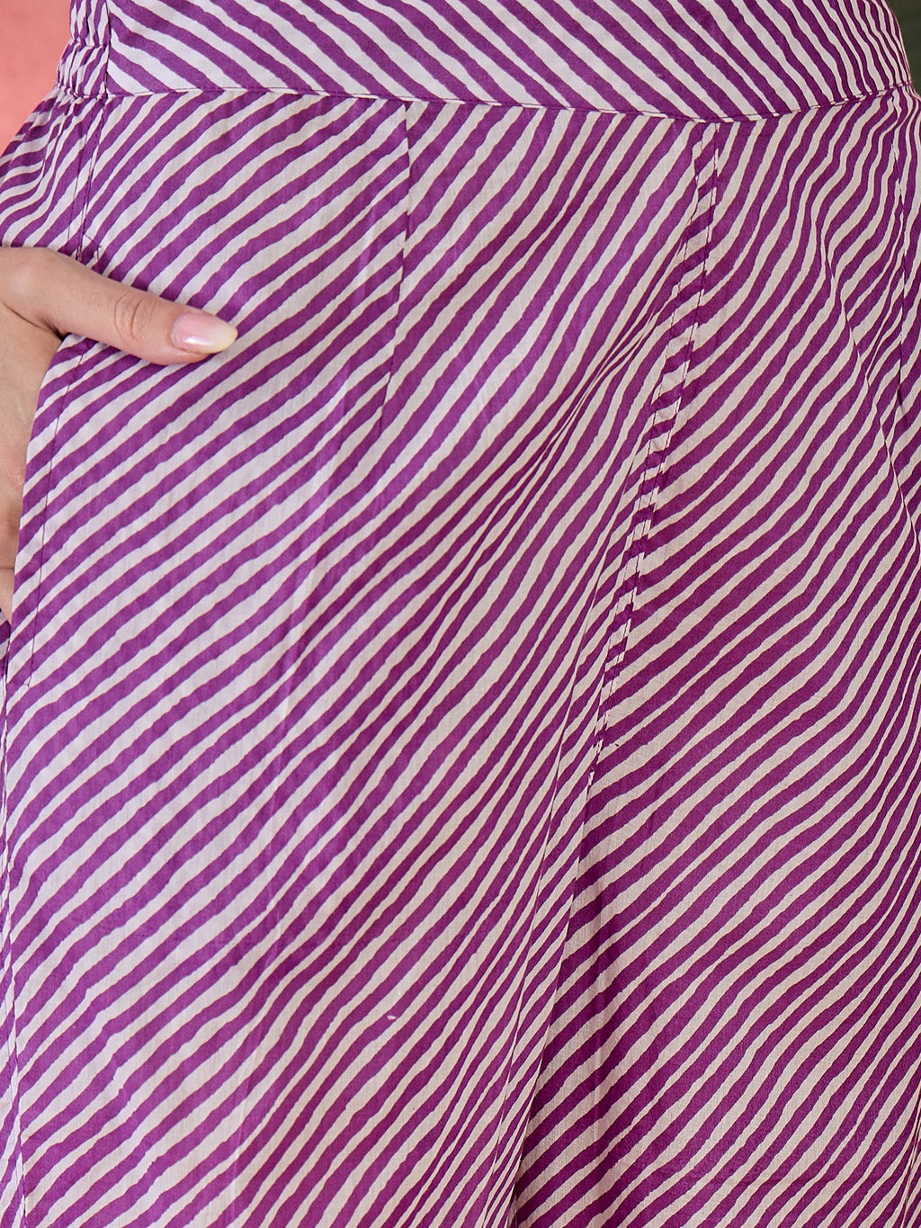 Purple Muslin Calf Length V-Neck Kurta Set For Women