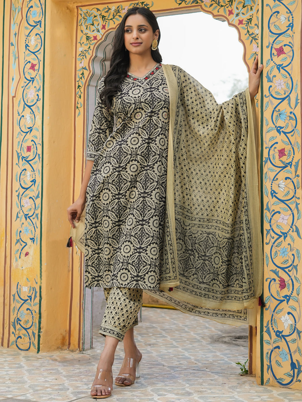 Women Pure Cotton 3pcs Kurta Set