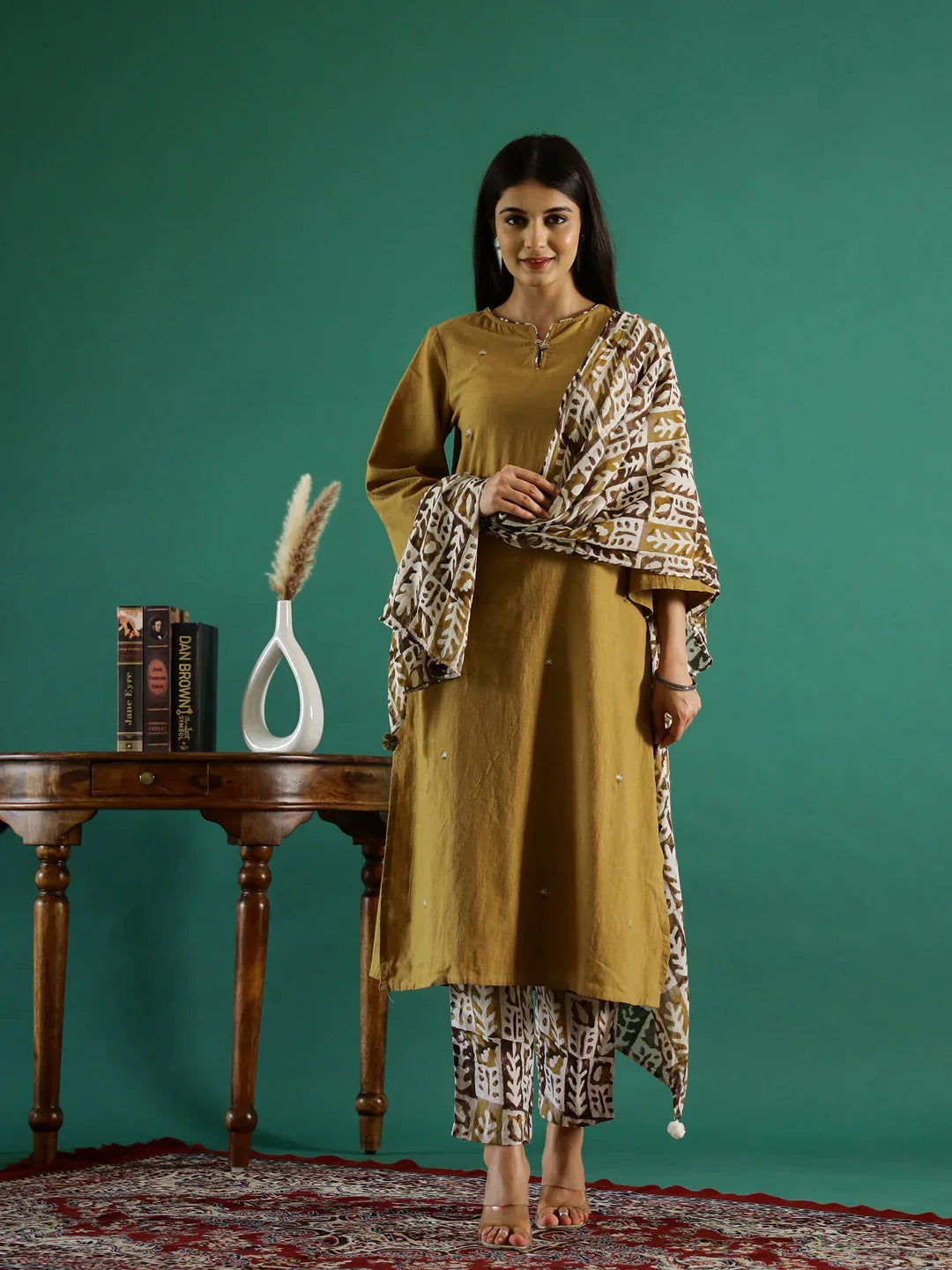 Musterd Printed Round Neck Cotton Kurta Set for Women - SanskrutiHomes 