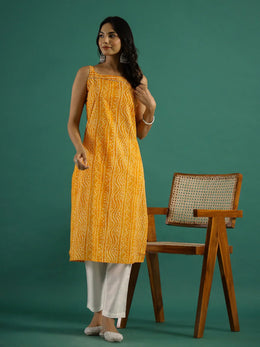 Yellow Square Neck Bandhani Print Cut Sleeves Kurti Set for Women - SanskrutiHomes 