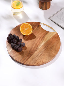 CHOPPING BOARD WITH METALIC HANDLE - SanskrutiHomes 