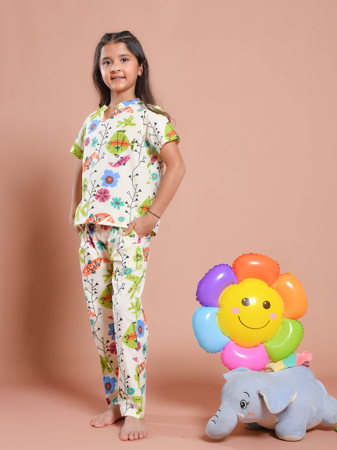 White Floral Printed Round Neck Night Suit Set - SanskrutiHomes 