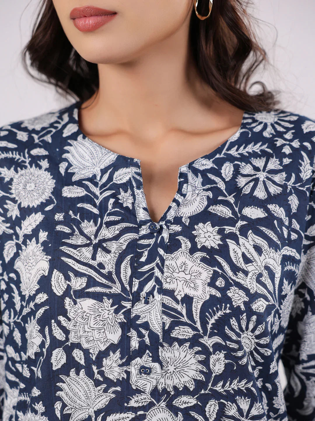 Pure Cotton Floral Night Suit Set for Women - SanskrutiHomes 