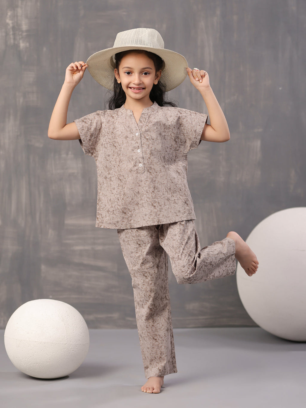 Kids Geometric Printed Cotton Night Suit - SanskrutiHomes 