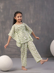 Green Animal Print Round Neck Pure Cotton Night Suit For kids